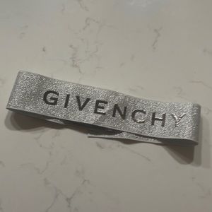 Givenchy Headband in silver